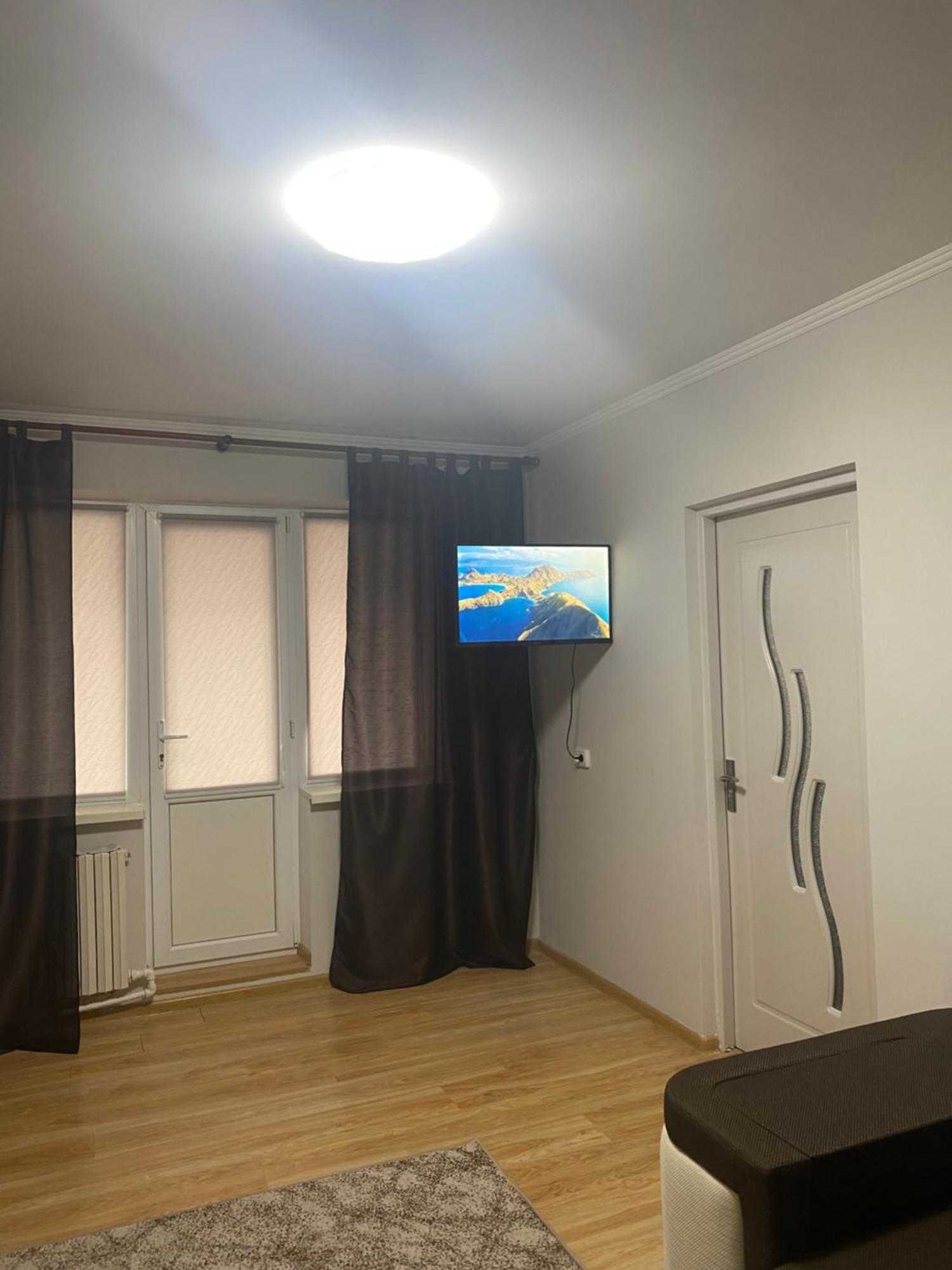 Apartament str Independentei Kischinau Exterior foto